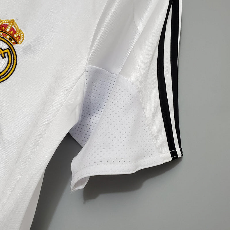 Camisa Retrô Real Madrid 2004/05 Home